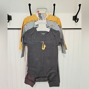 Pekkle Gray and Yellow Saxophone 5 Piece Baby Set, New with Tags, Size 9 Months
